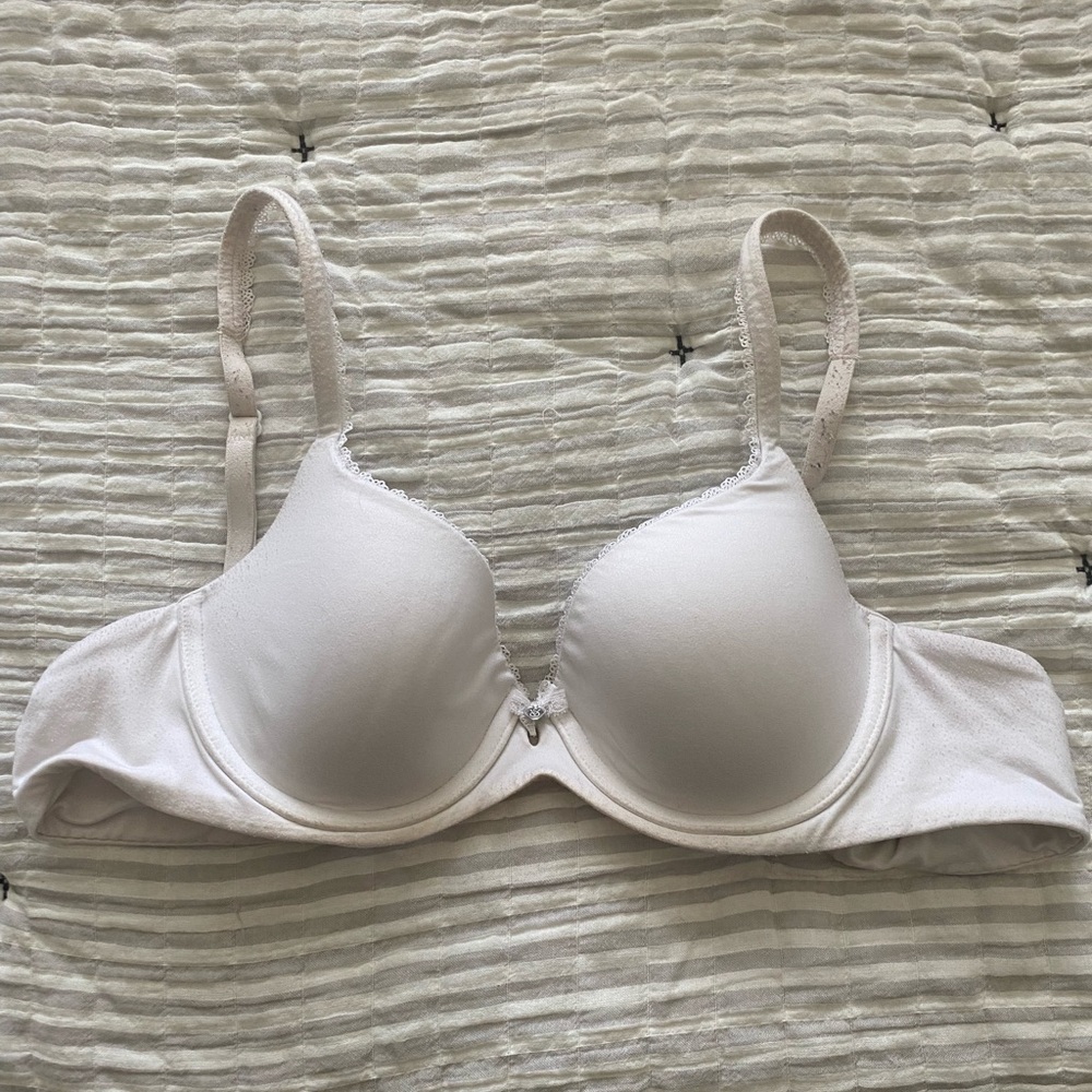 Victoria’s Secret Bra White 34B